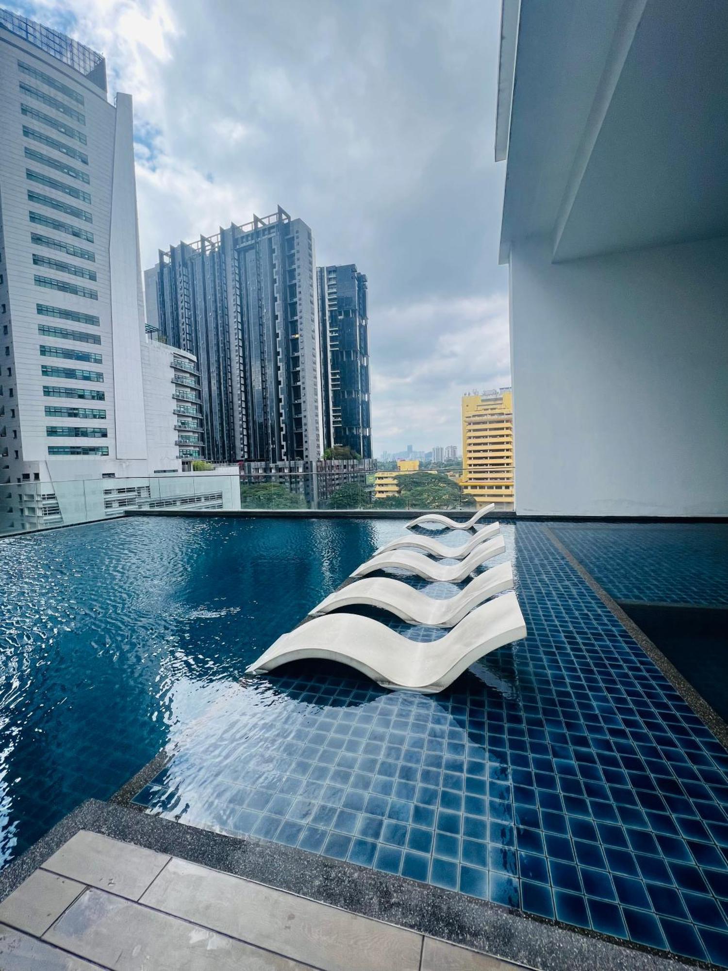 Reizz Residence By D'Amour Kuala Lumpur Kültér fotó
